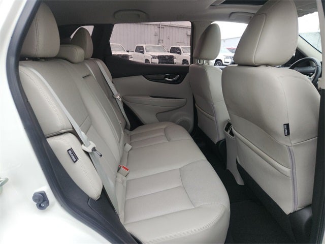 2022 Nissan Rogue Sport SL