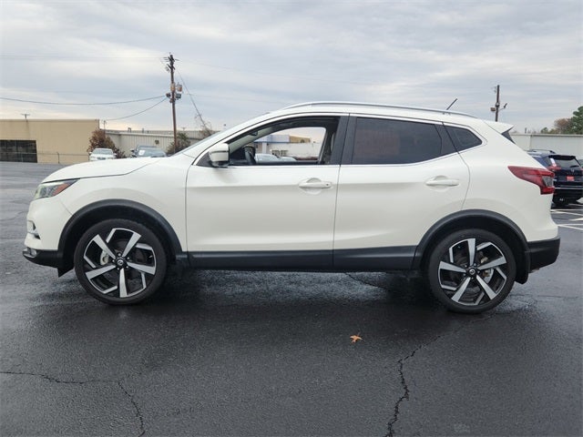 2022 Nissan Rogue Sport SL