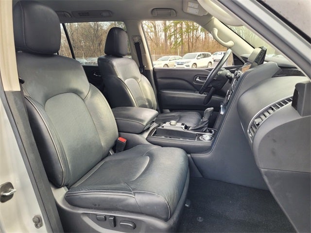 2022 INFINITI QX80 LUXE