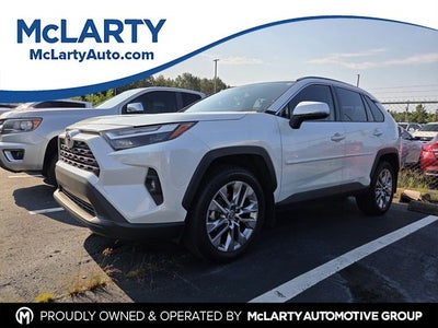 2023 Toyota RAV4 XLE Premium