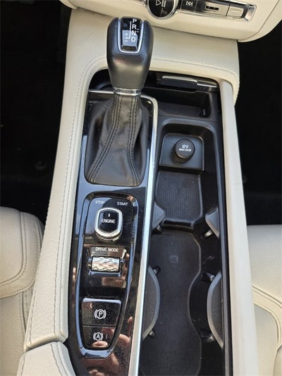 2017 Volvo V90 Cross Country T6 AWD