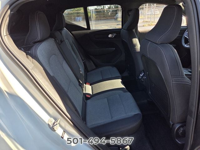 2024 Volvo XC40 B5 Core