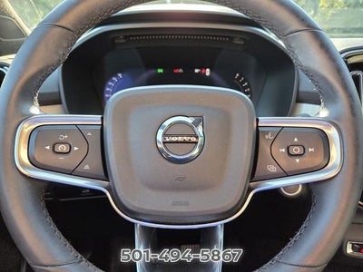 2024 Volvo XC40 B5 Core